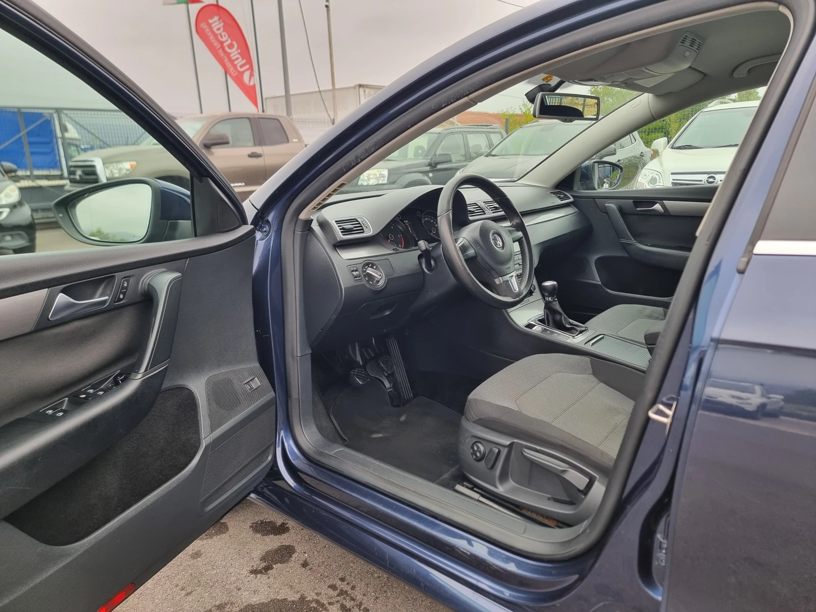 VW Passat 2.0TDI - изображение 10