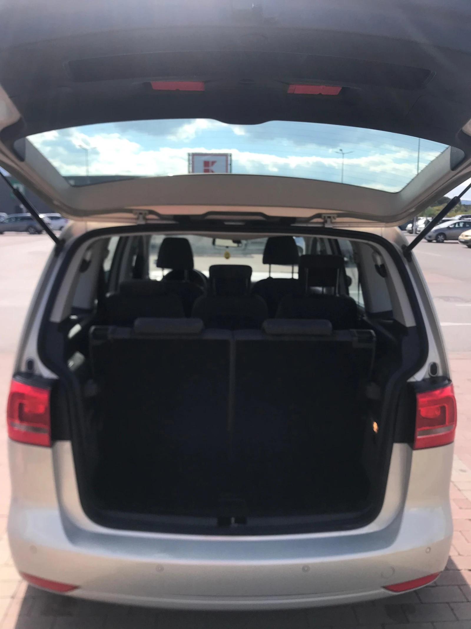 VW Touran 1.6 TDI 105 | Mobile.bg   14