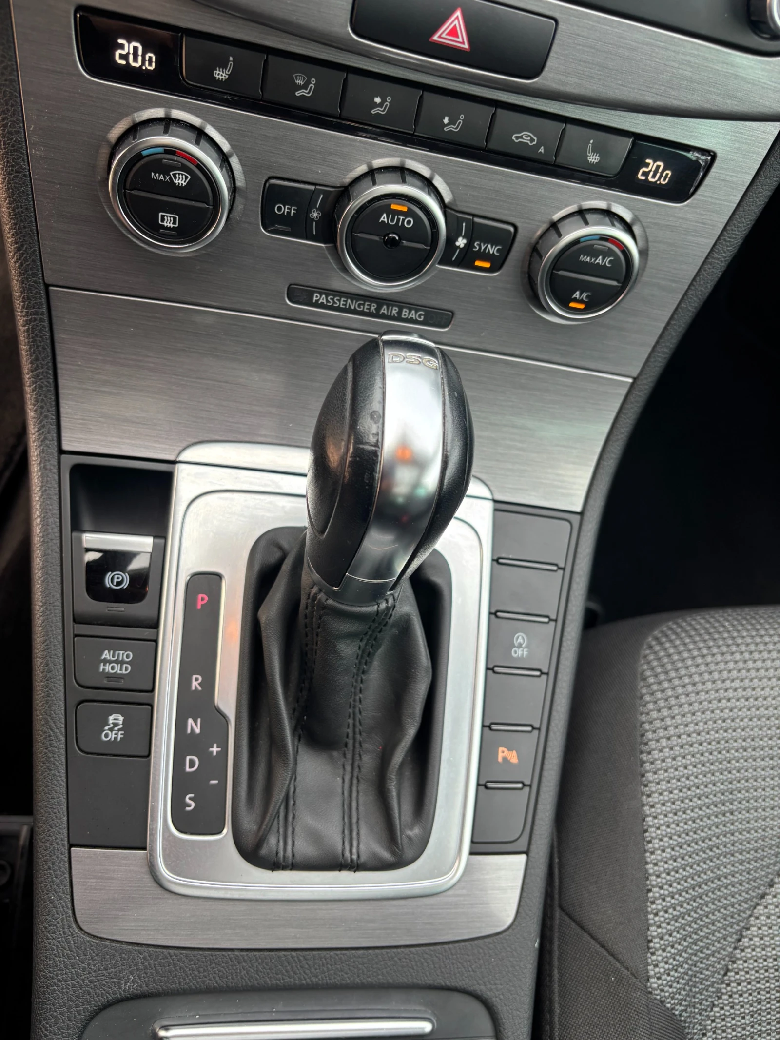 VW Passat BlueMotion Comfortline | Mobile.bg   12