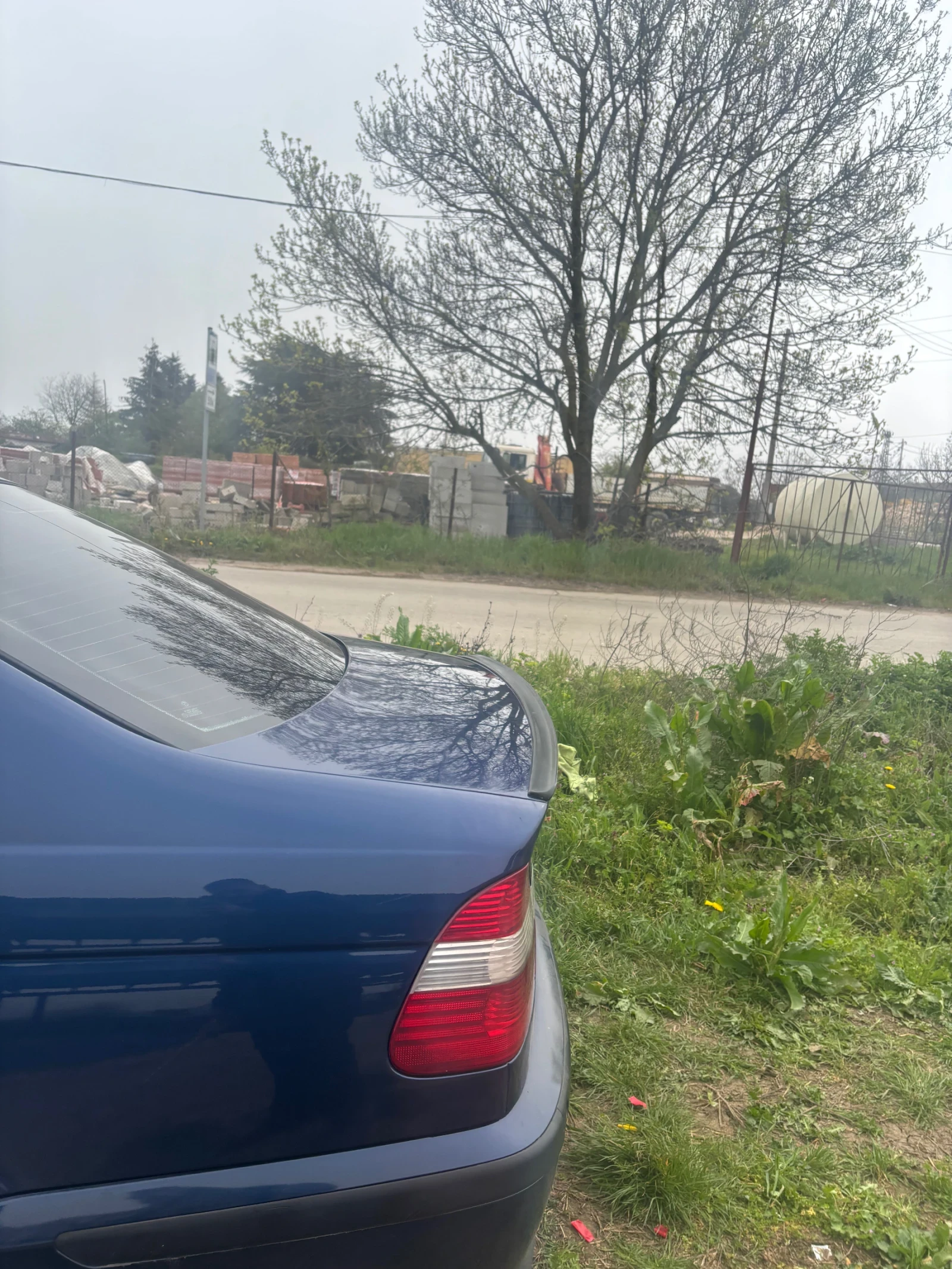 BMW 320  - изображение 4