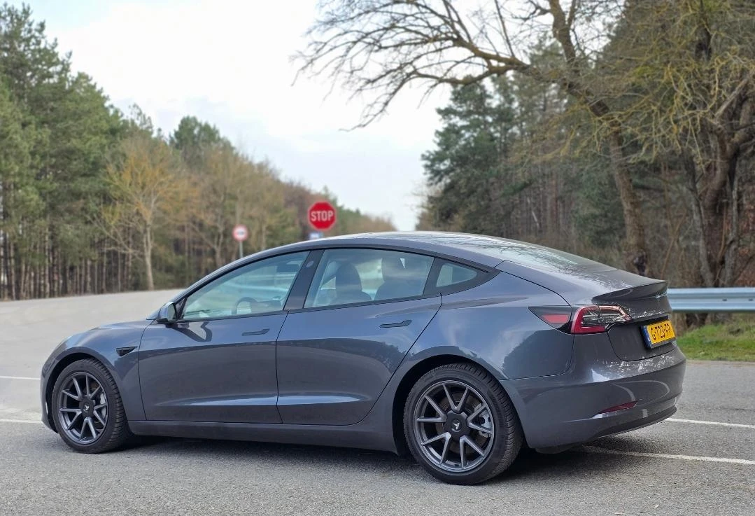 Tesla Model 3 4x4 Facelift !Long Range, снимка 3 - Автомобили и джипове - 53731206