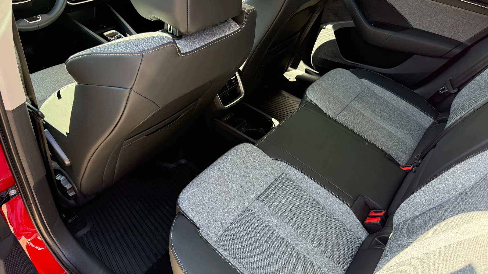 Skoda Octavia Edition, снимка 14 - Автомобили и джипове - 53865669