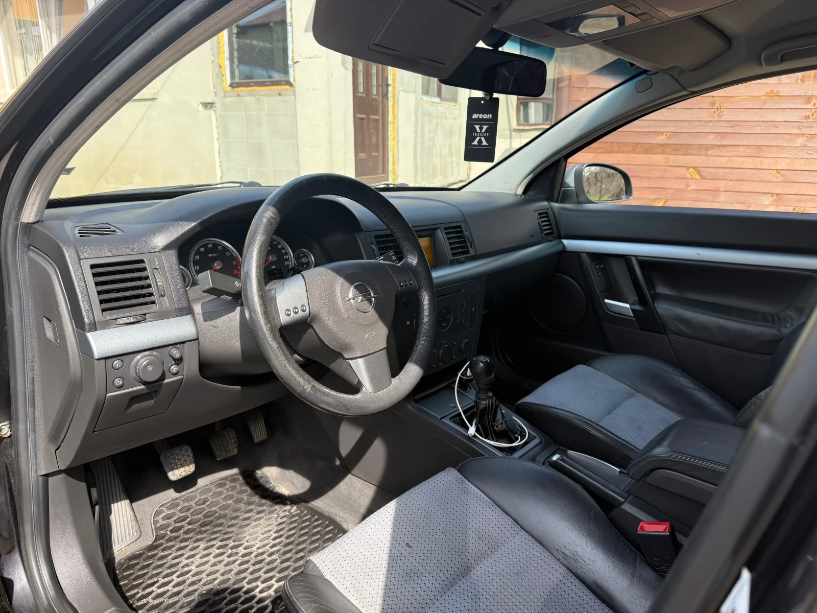 Opel Vectra GSI, снимка 6 - Автомобили и джипове - 53872842