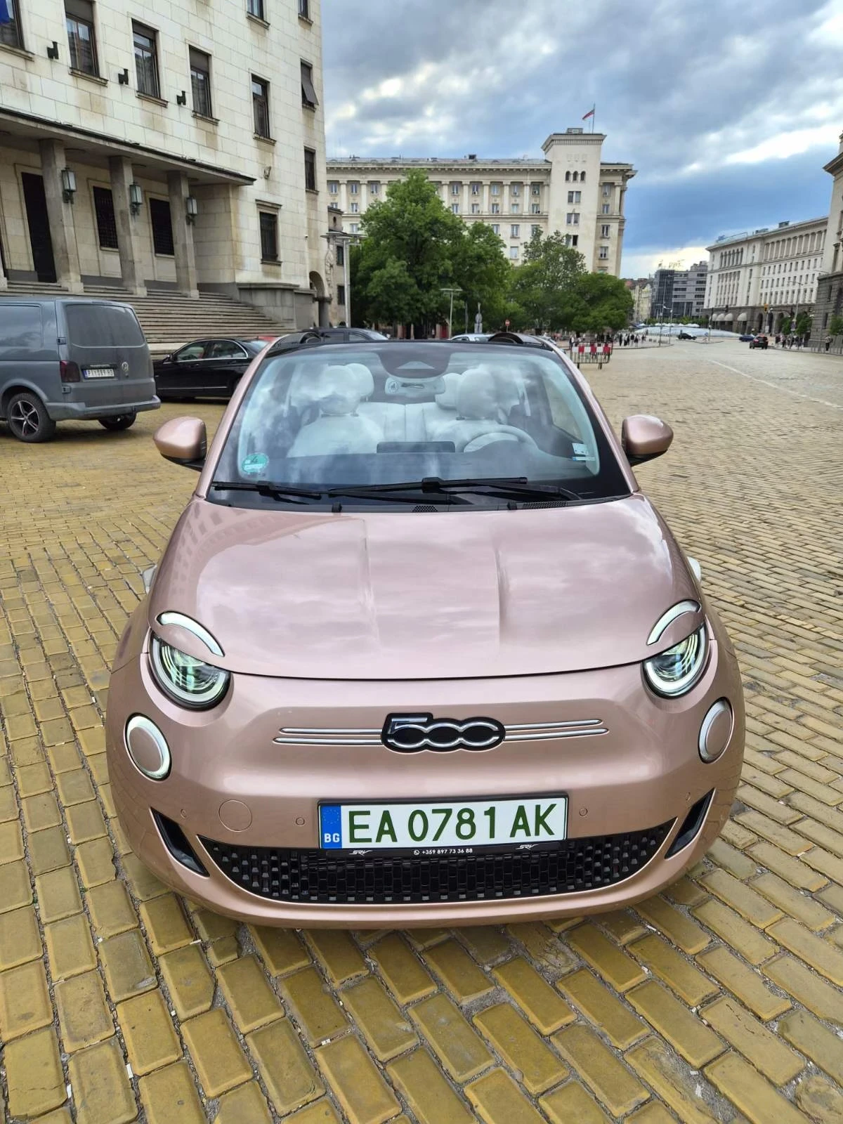 Fiat 500e Cabrio , снимка 5 - Автомобили и джипове - 53990541