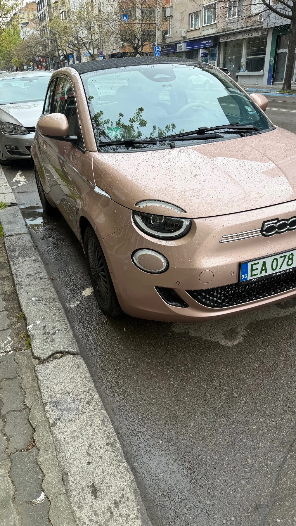 Fiat 500e Cabrio la Prima, снимка 2 - Автомобили и джипове - 53990541