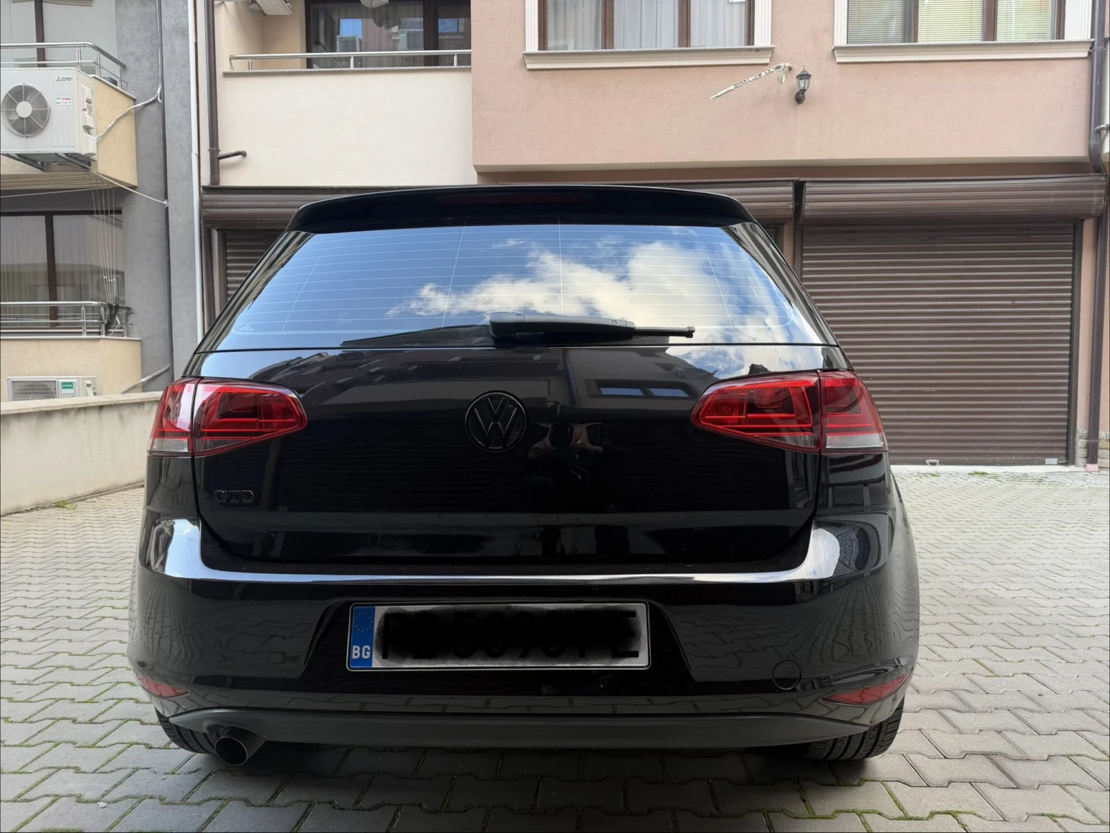 VW Golf  Highline , снимка 6 - Автомобили и джипове - 54008741