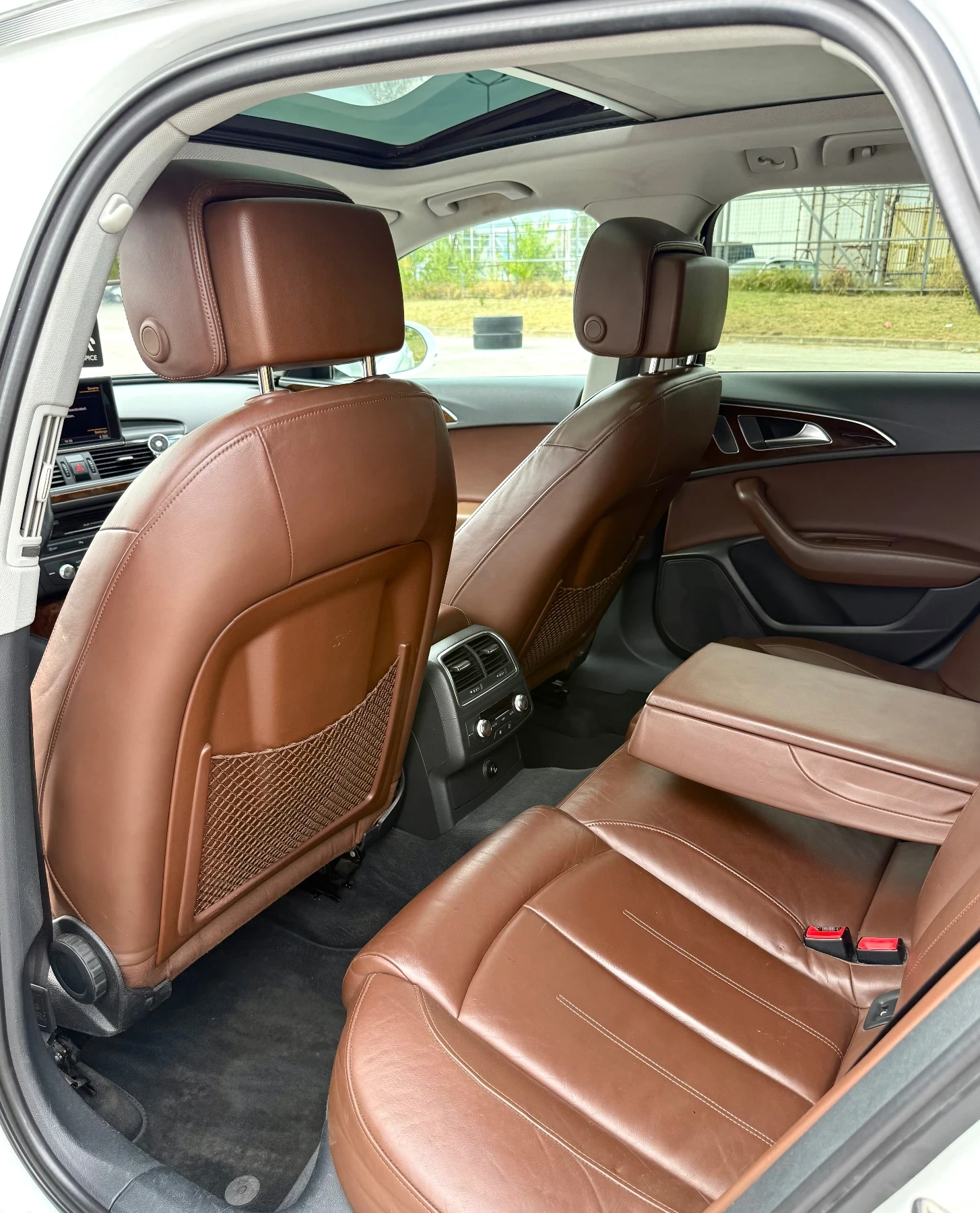 Audi A6, снимка 12 - Автомобили и джипове - 54044708