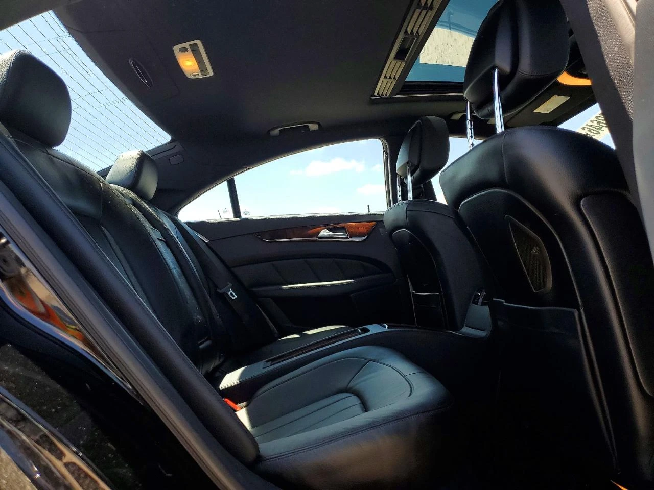 Mercedes-Benz CLS 550 * RWD* DIS*  | Mobile.bg � ����������� 11