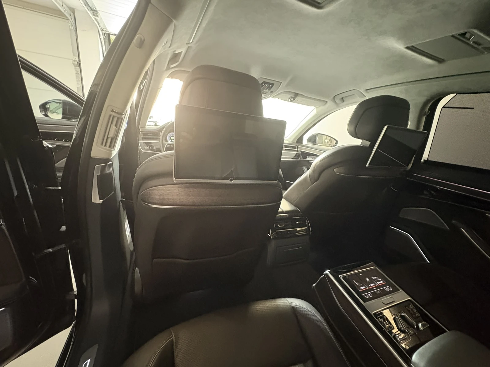 Audi A8 6.0TFSI, снимка 11 - Автомобили и джипове - 55051738
