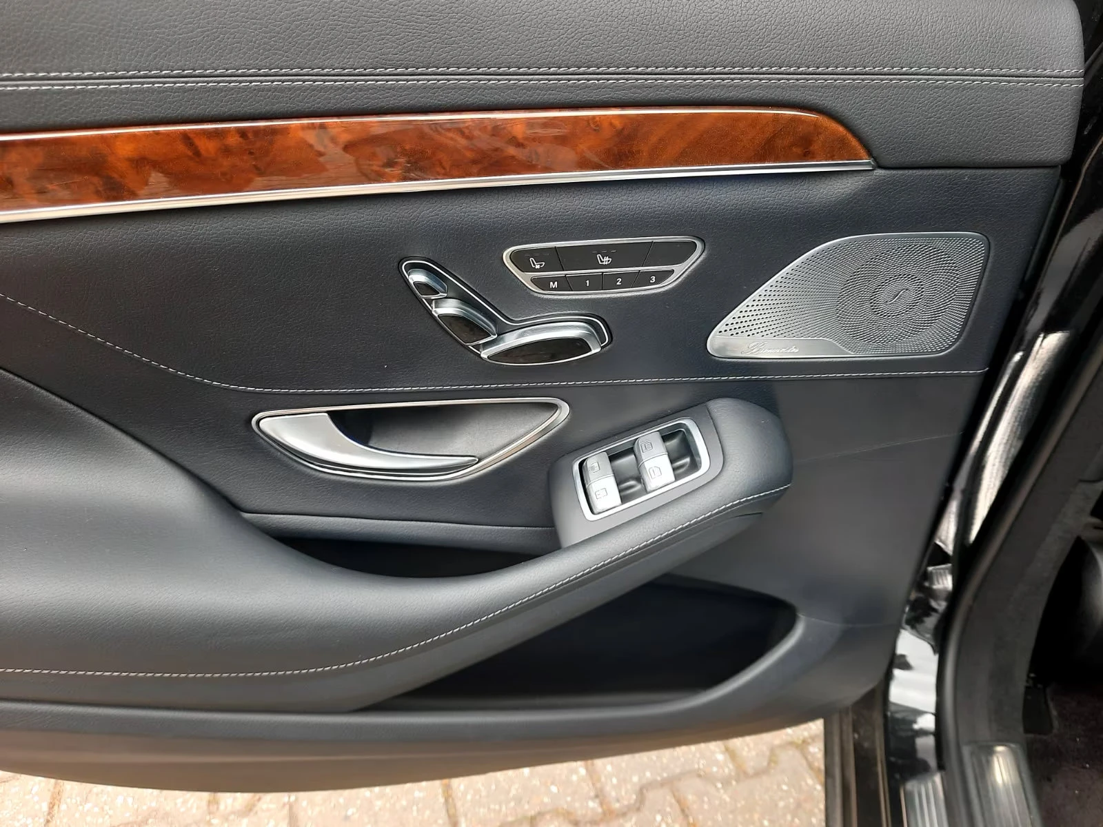 Mercedes-Benz S 350 4MATIC/258HP/L/PANO/MASSAGE/HUD/360/MEMO/BURM/526q