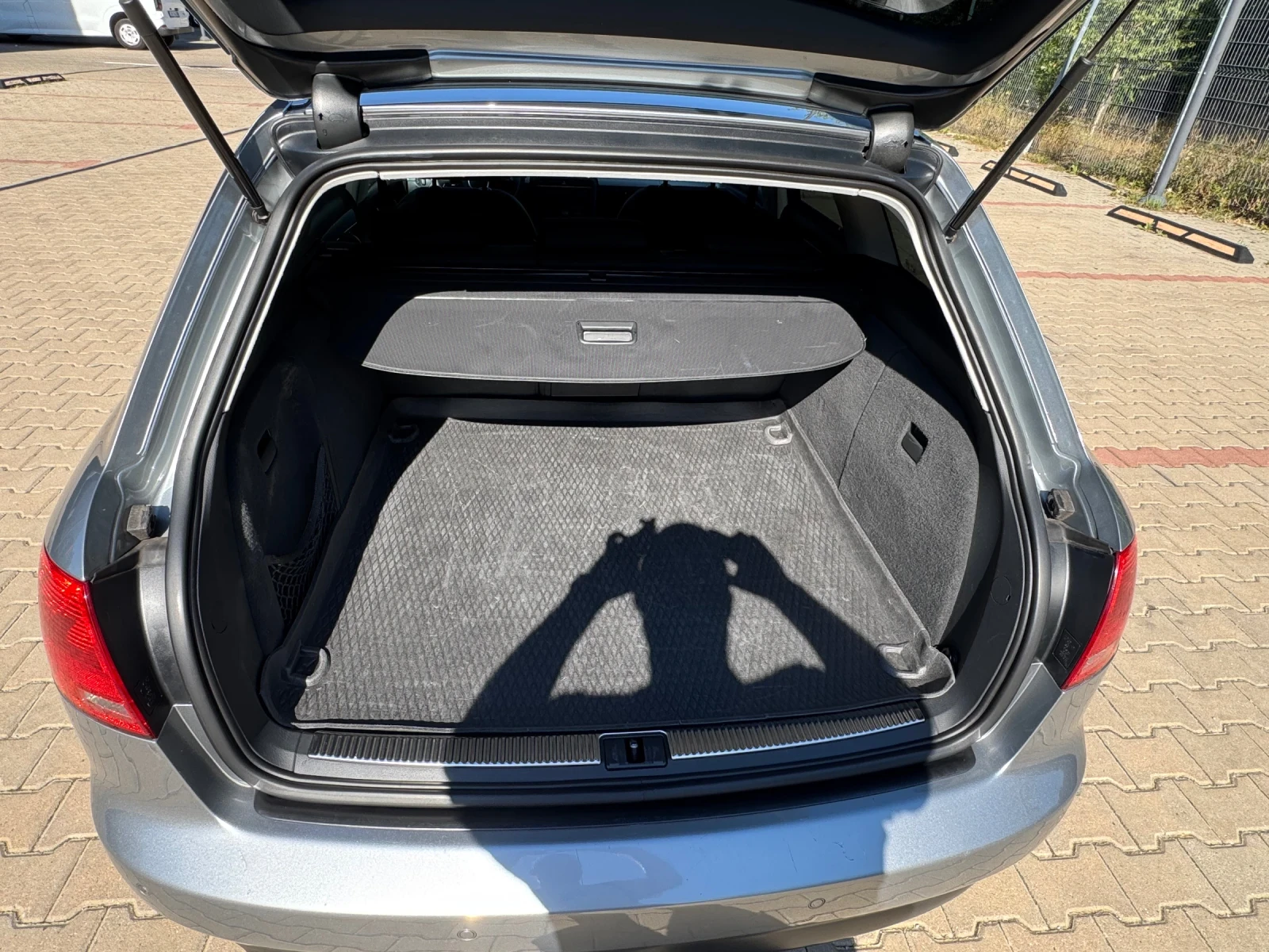Audi A4 1.9 TDI - 116к.с. оригинал, снимка 15 - Автомобили и джипове - 55682038
