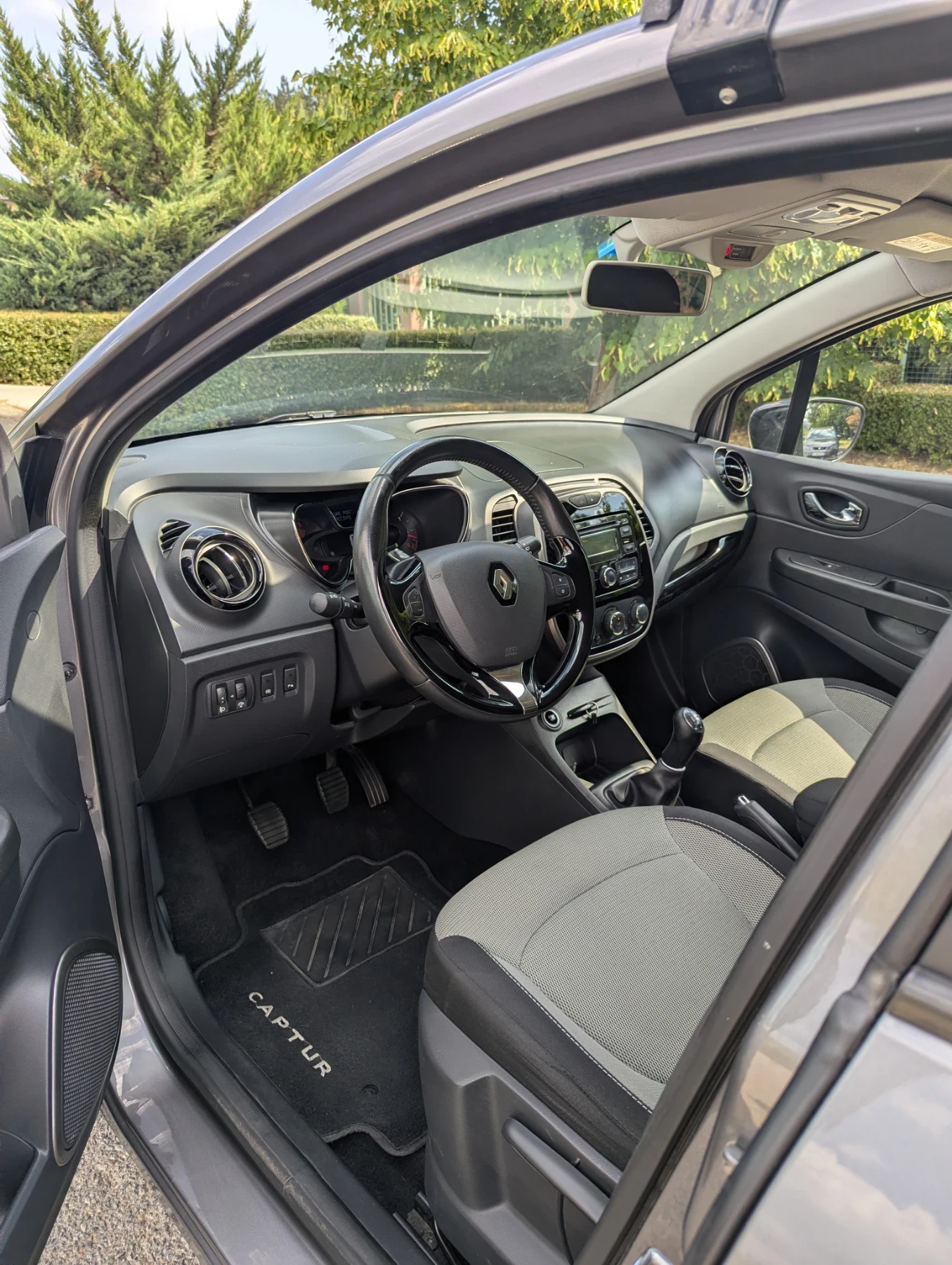 Renault Captur 1.5 dCi, ZEN Energy, Euro6, снимка 12 - Автомобили и джипове - 55833934