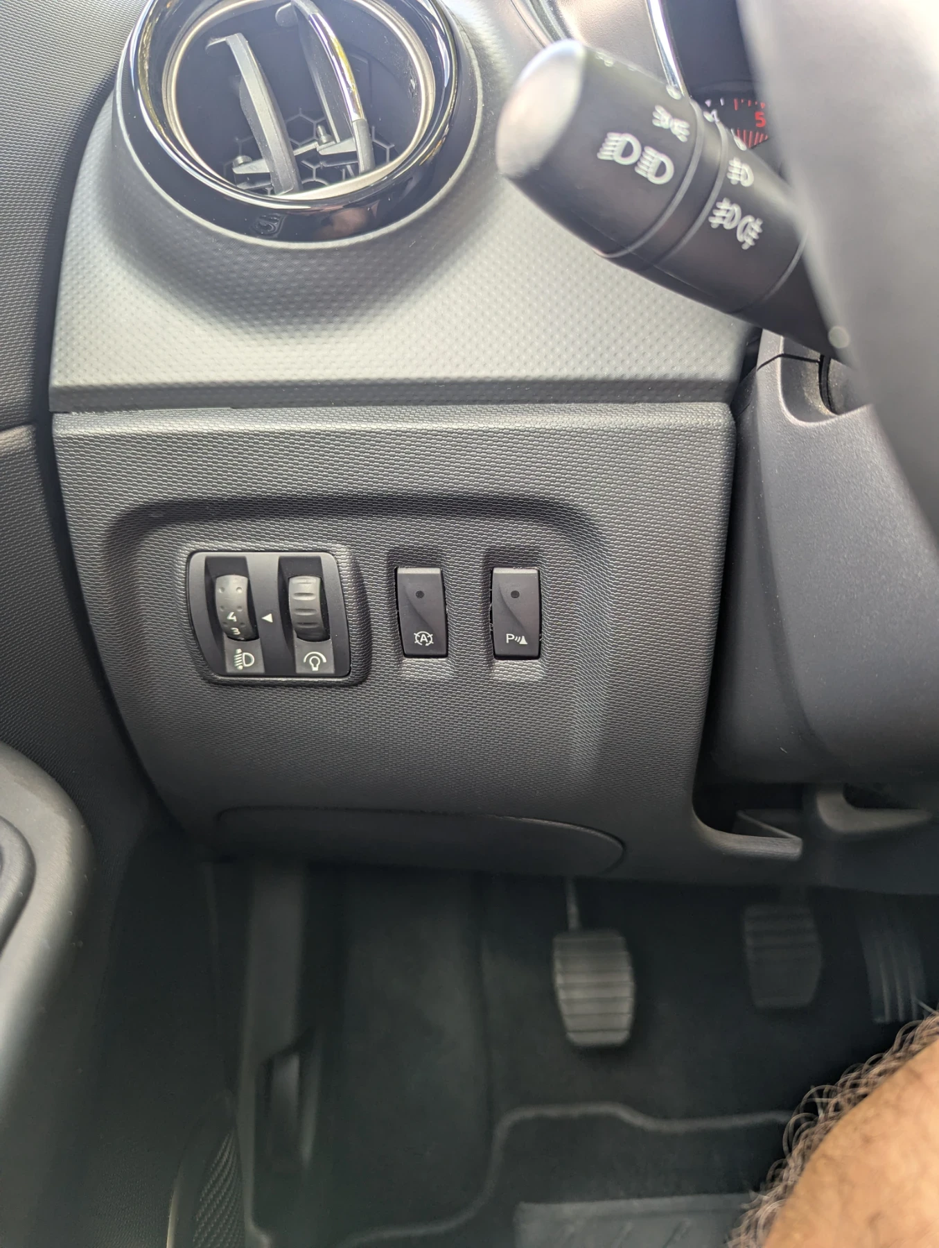 Renault Captur 1.5 dCi, ZEN Energy, Euro6, снимка 9 - Автомобили и джипове - 55833934
