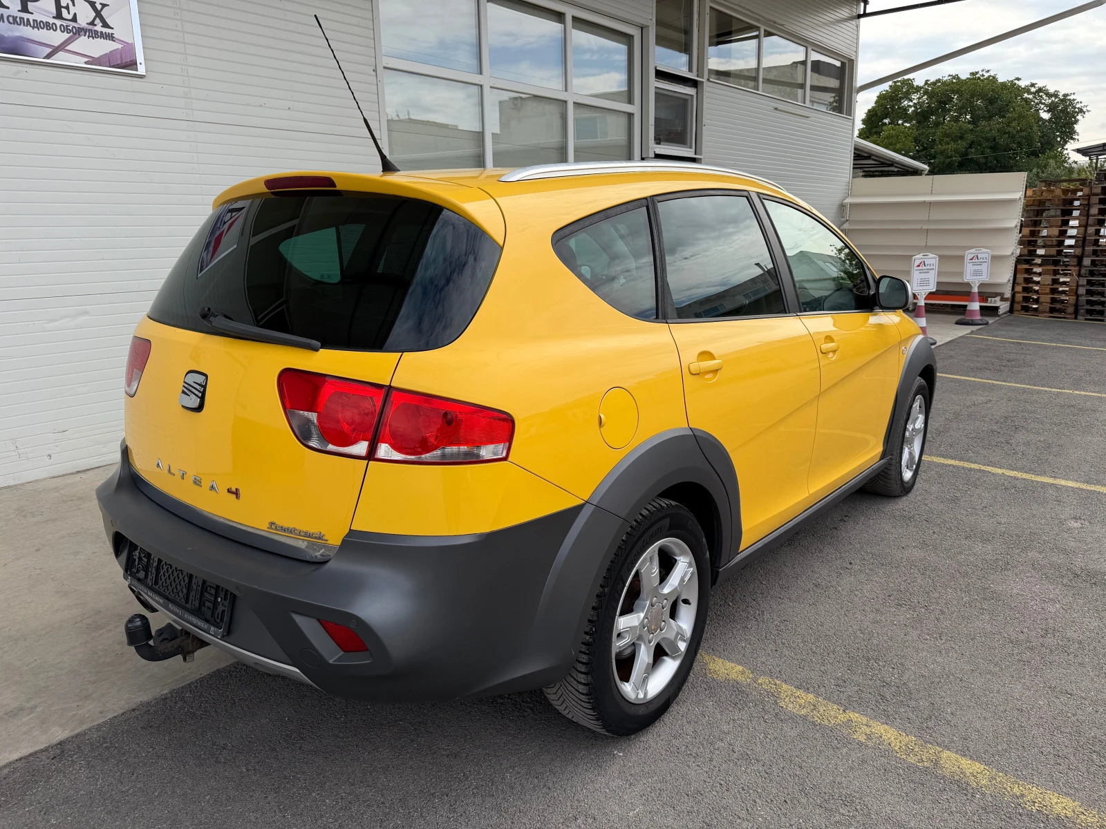Seat Altea freetrack 4x4, снимка 6 - Автомобили и джипове - 56152923
