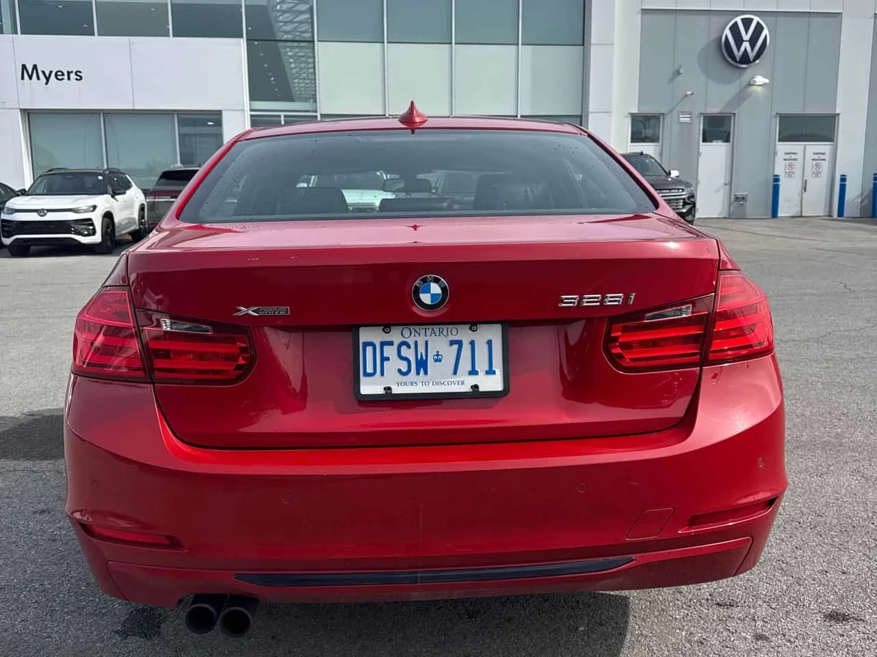 BMW 328 i xDrive * CARFAX * БЕЗ ПЪРВОНАЧАЛНА ВНОСКА, снимка 4 - Автомобили и джипове - 56168731