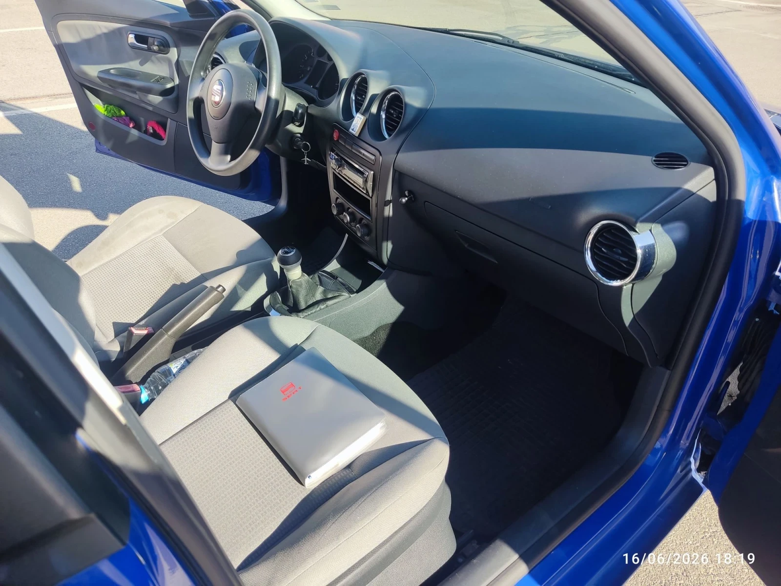 Seat Ibiza, снимка 6 - Автомобили и джипове - 56214061