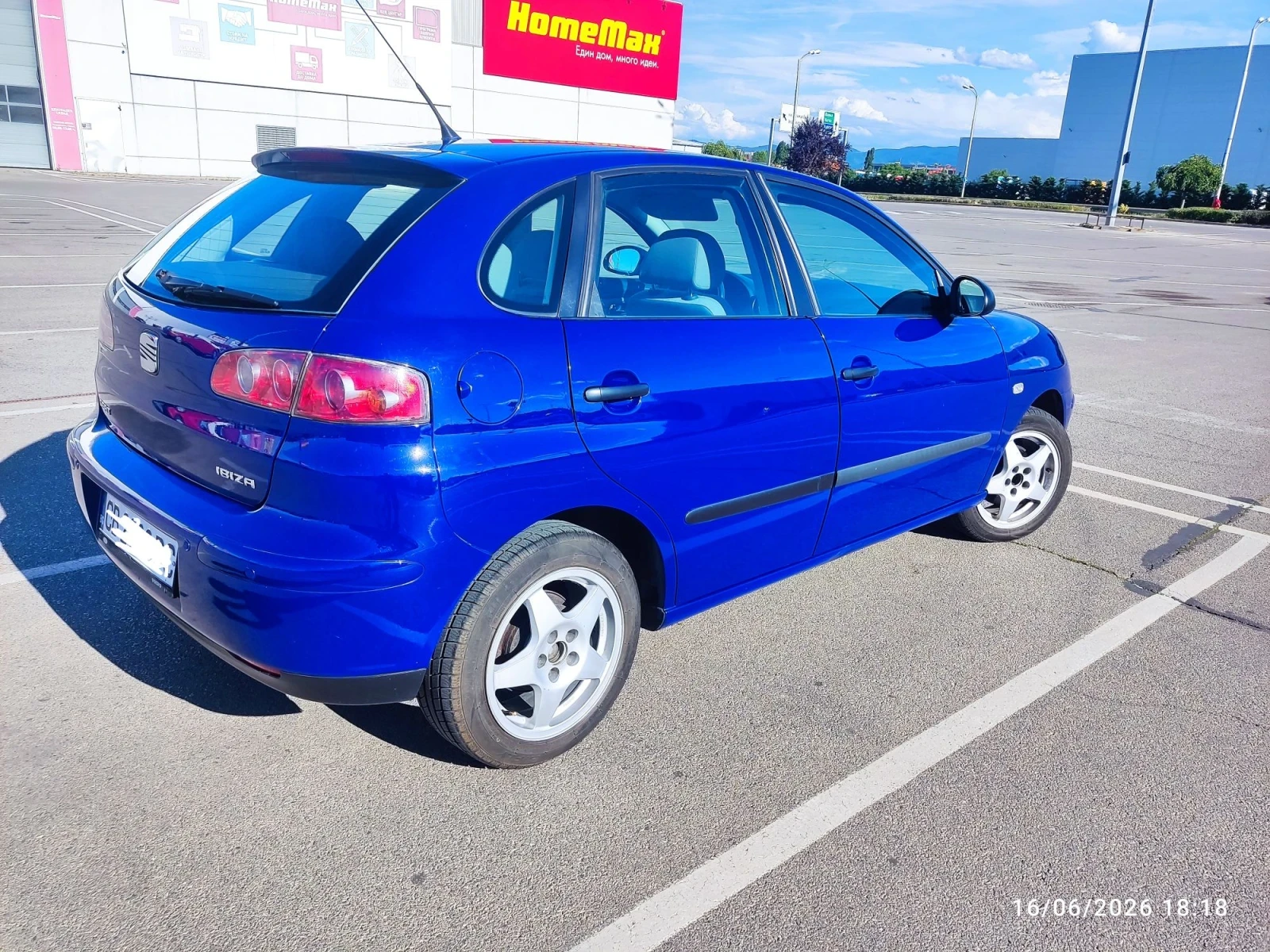 Seat Ibiza, снимка 4 - Автомобили и джипове - 56214061