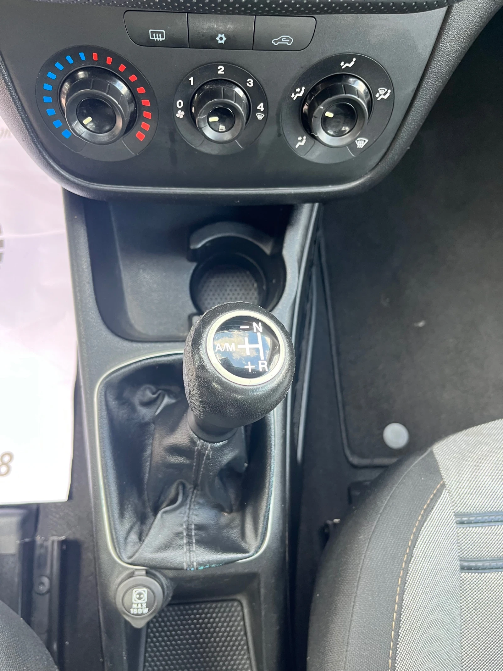 Fiat Punto 1.3m-jet-95-EVO-AVTOMAT-ITALIA, снимка 14 - Автомобили и джипове - 56277786