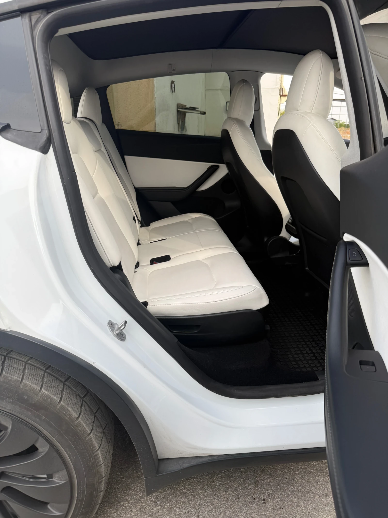 Tesla Model Y Dual Motor 7 seats Ryzen | Mobile.bg � ����������� 9