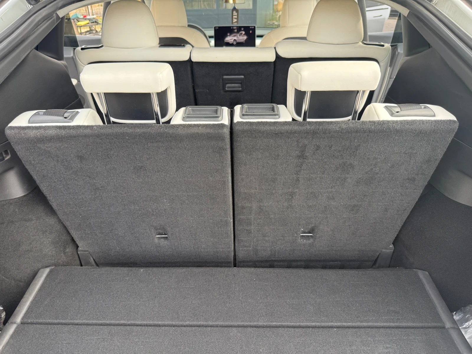 Tesla Model Y Dual Motor 7 seats Ryzen | Mobile.bg � ����������� 12