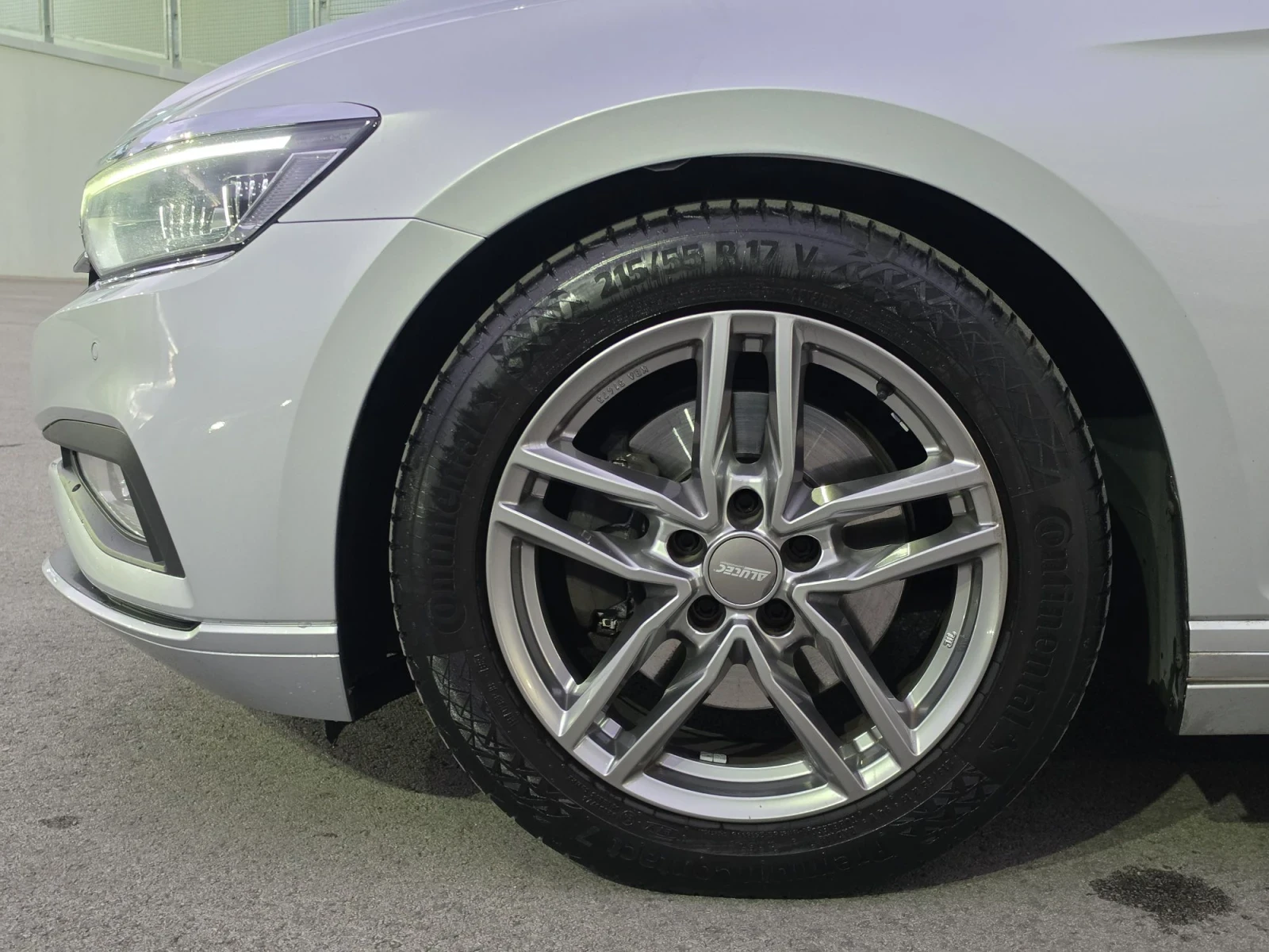 VW Passat 2.0TDI, 190�.�, IQ Lights, DIGITAL, MASSAGE | Mobile.bg � ����������� 8