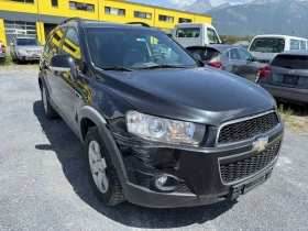 Chevrolet Captiva 2.4 LT 4WD, снимка 2