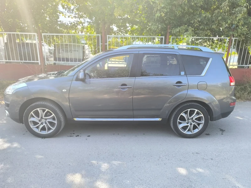 Citroen C-Crosser 2.2 HDI, 4x4, Камера, Навигация, Парктроник Full, снимка 4 - Автомобили и джипове - 47147600