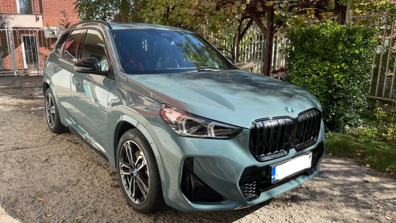 BMW X1 30e, снимка 2 - Автомобили и джипове - 49248515