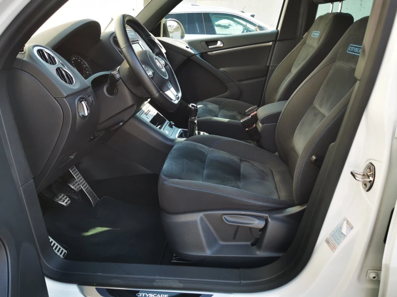 VW Tiguan Sport&Style 2.0TDI BMT 4MOTION, снимка 5 - Автомобили и джипове - 52237035