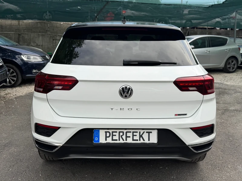 VW T-Roc 2.0TDI* 4motion* DSG* LED, снимка 4 - Автомобили и джипове - 51433613