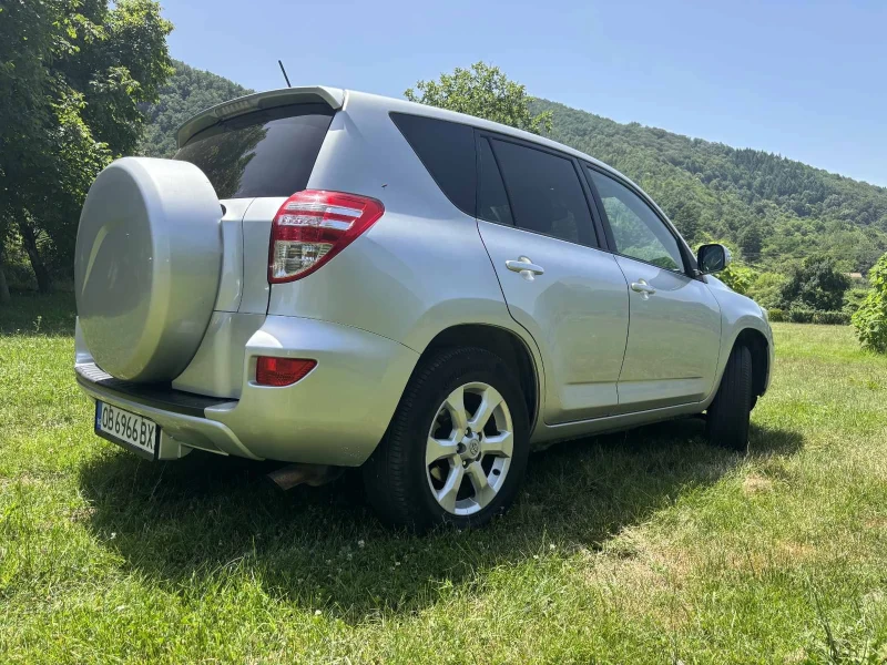 Toyota Rav4, снимка 9 - Автомобили и джипове - 52435121