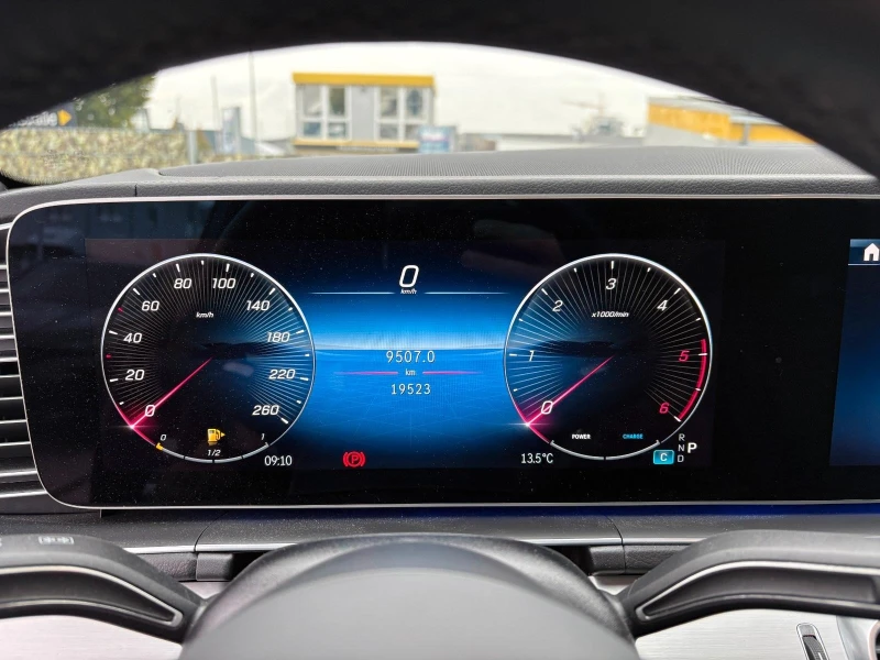 Mercedes-Benz GLE 300 D 4-MATIC AMG COUPE NIGHT PANORAMA BURMESTER , снимка 10 - Автомобили и джипове - 52554588