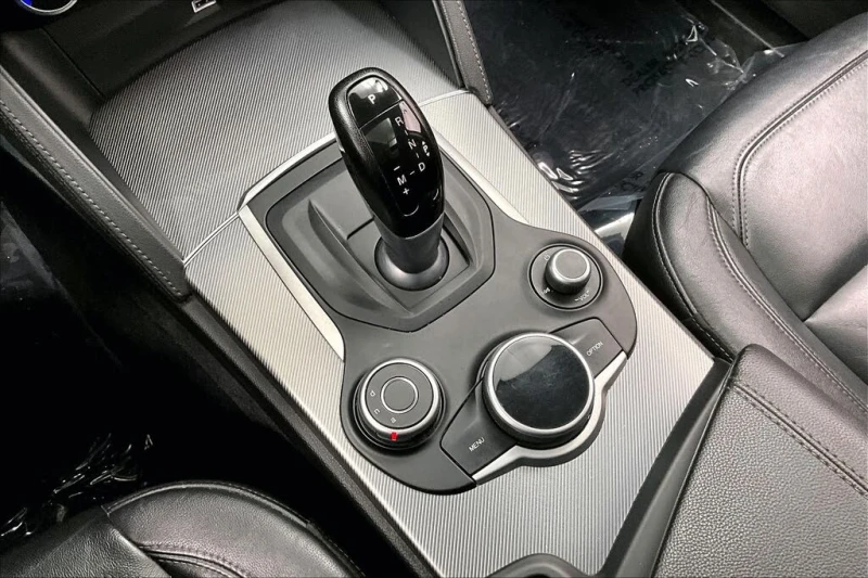 Alfa Romeo Stelvio SPORT* AWD* , снимка 11 - Автомобили и джипове - 53032232