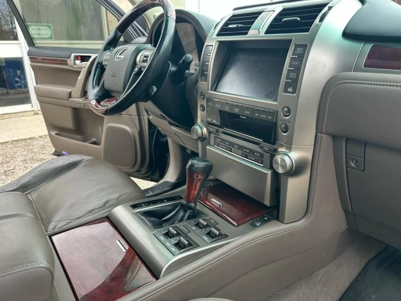Lexus GX 460 ULTRA PREMIUM * * CARFAX * * АВТО КРЕДИТ * * , снимка 7 - Автомобили и джипове - 53067910