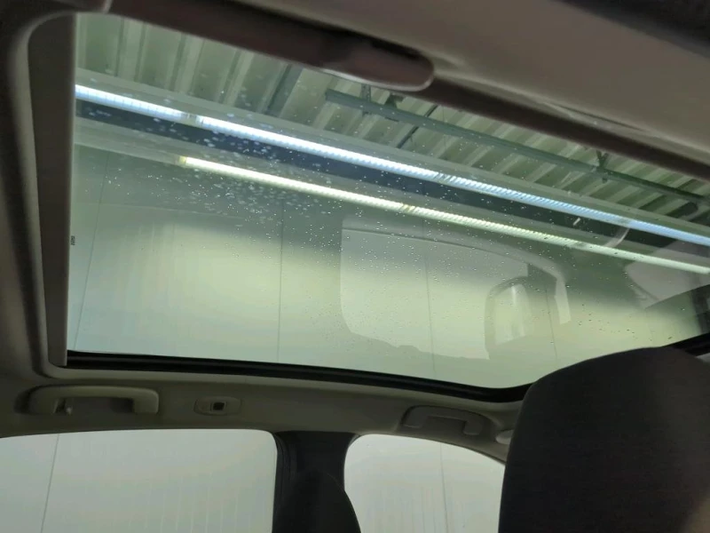 Nissan Qashqai 1.3 N-connecta, снимка 9 - Автомобили и джипове - 53180950