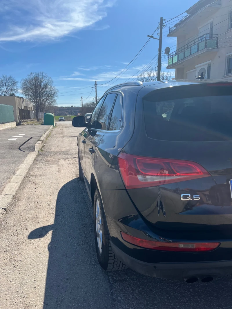 Audi Q5 2.0 TDI, снимка 4 - Автомобили и джипове - 53460079