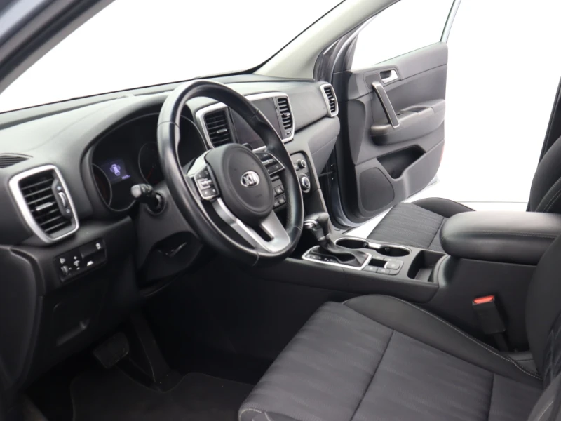 Kia Sportage 1.6 CRDi 2г. ГАРАНЦИЯ - 35900 лв. - 77884218 | Car24.bg