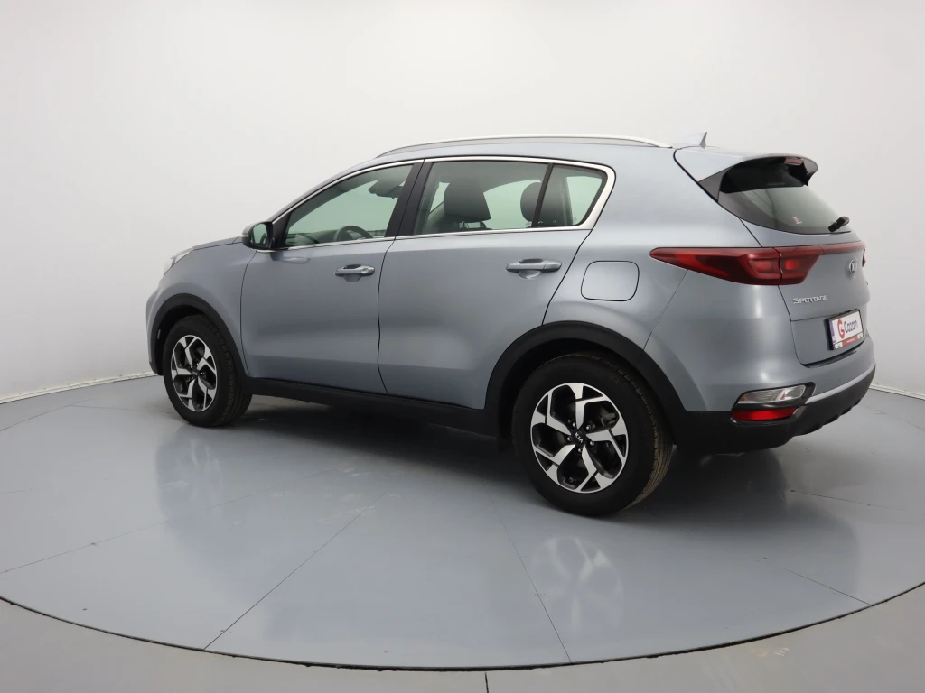 Kia Sportage 1.6 CRDi - изображение 8