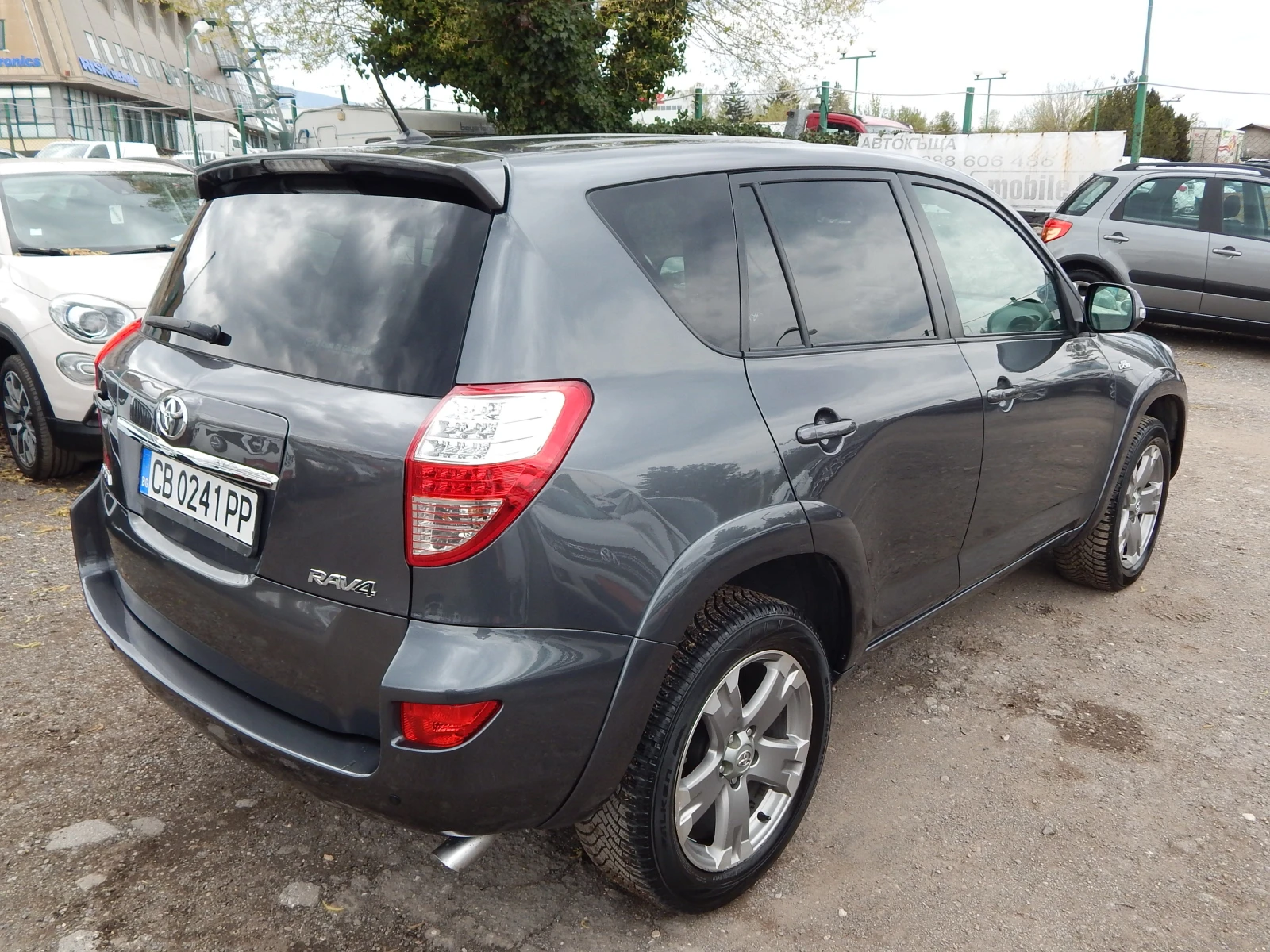 Toyota Rav4 2.2D* АВТОМАТИК* 4Х4*  - изображение 4