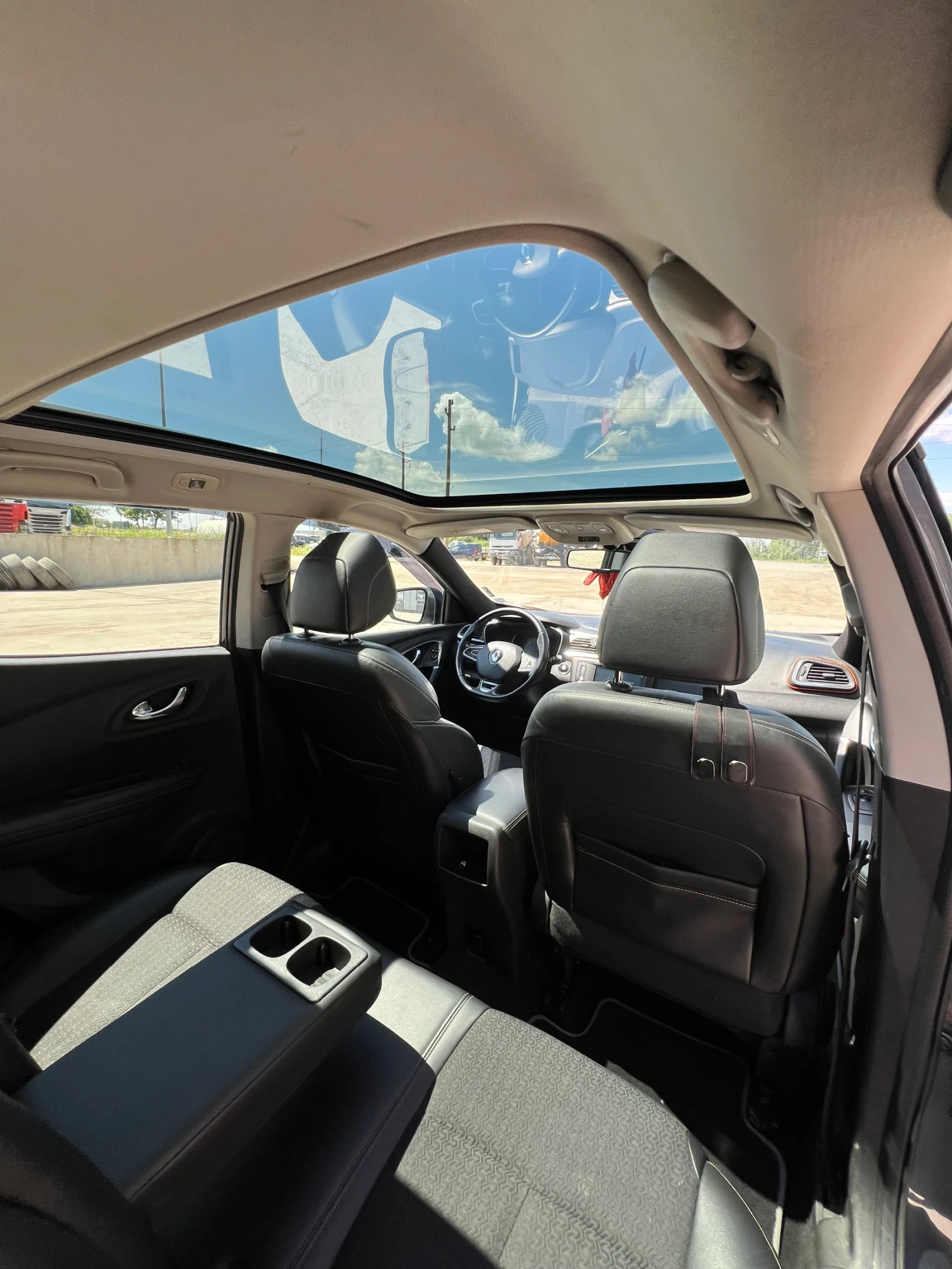 Renault Kadjar 1.6 DCI - 4X4 PANORAMA  - изображение 7