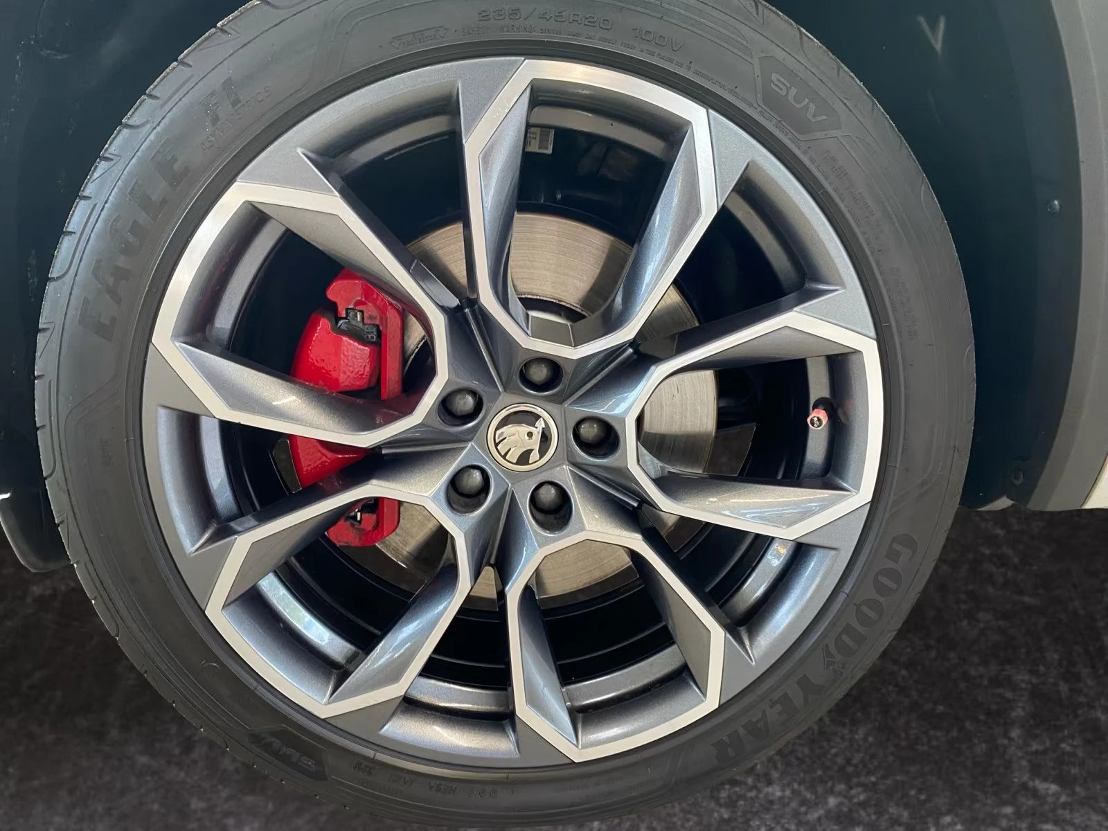 Skoda Kodiaq 2.0TDI/RS/239HP/DSG/PANO/MEMORY/DCC/CAM/AMBI/529f - изображение 8