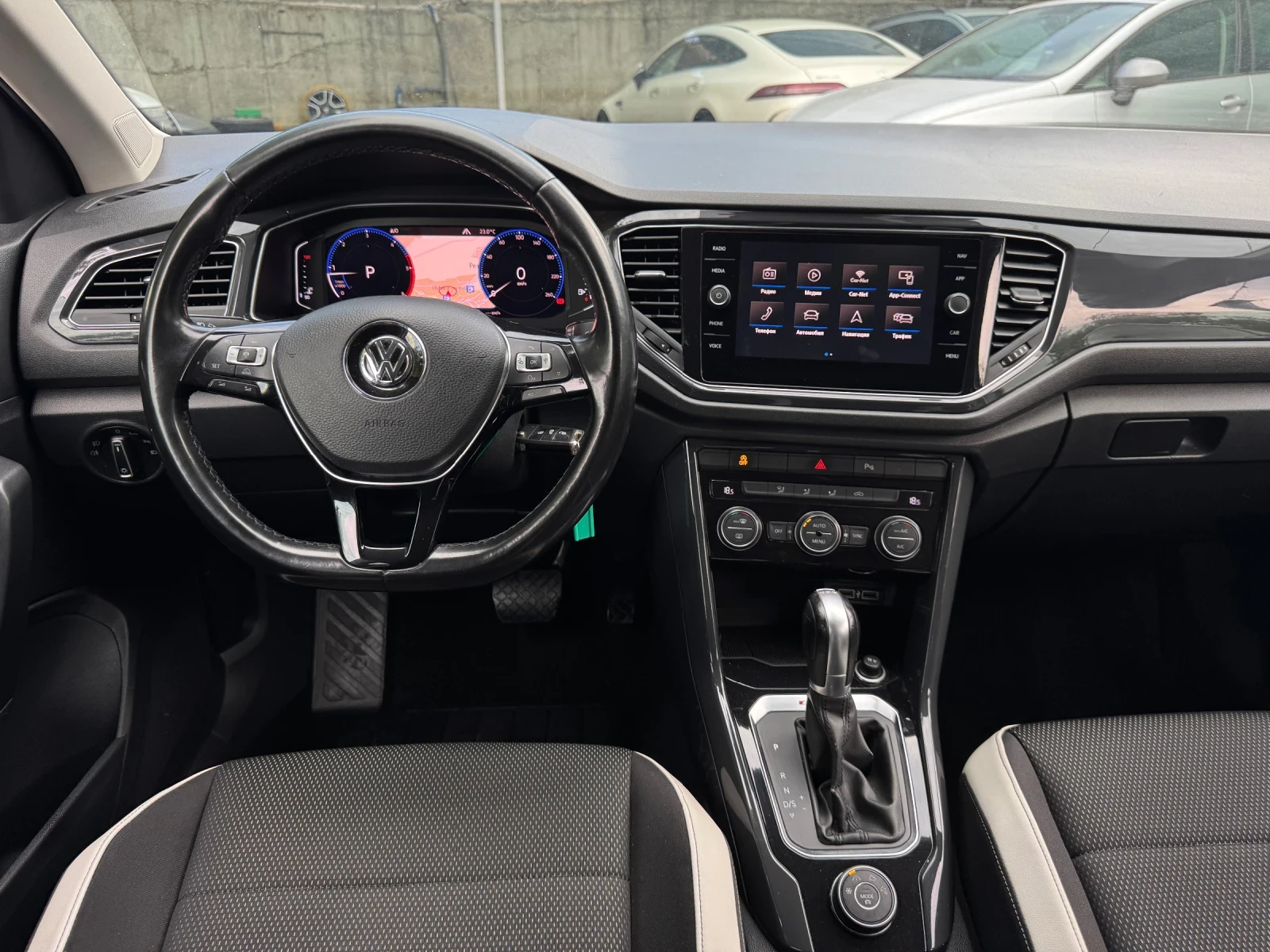VW T-Roc 2.0TDI* 4motion* DSG* LED - изображение 6
