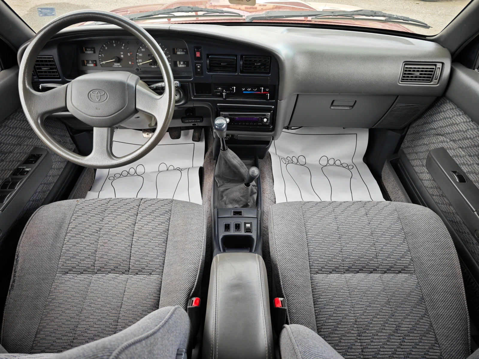 Toyota 4runner 2, 5 D-Turbo ITALY - изображение 10