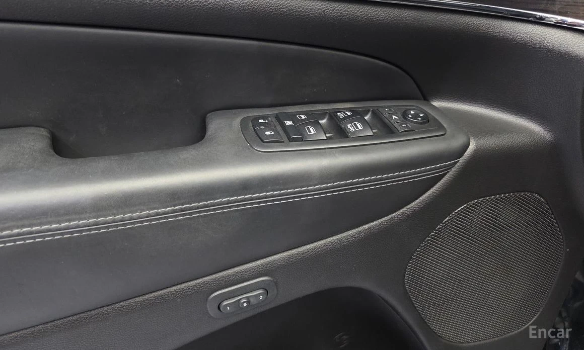 Jeep Grand cherokee, снимка 12 - Автомобили и джипове - 53947275