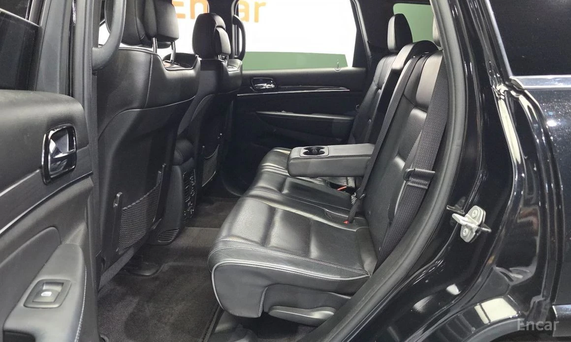 Jeep Grand cherokee, снимка 11 - Автомобили и джипове - 53947275