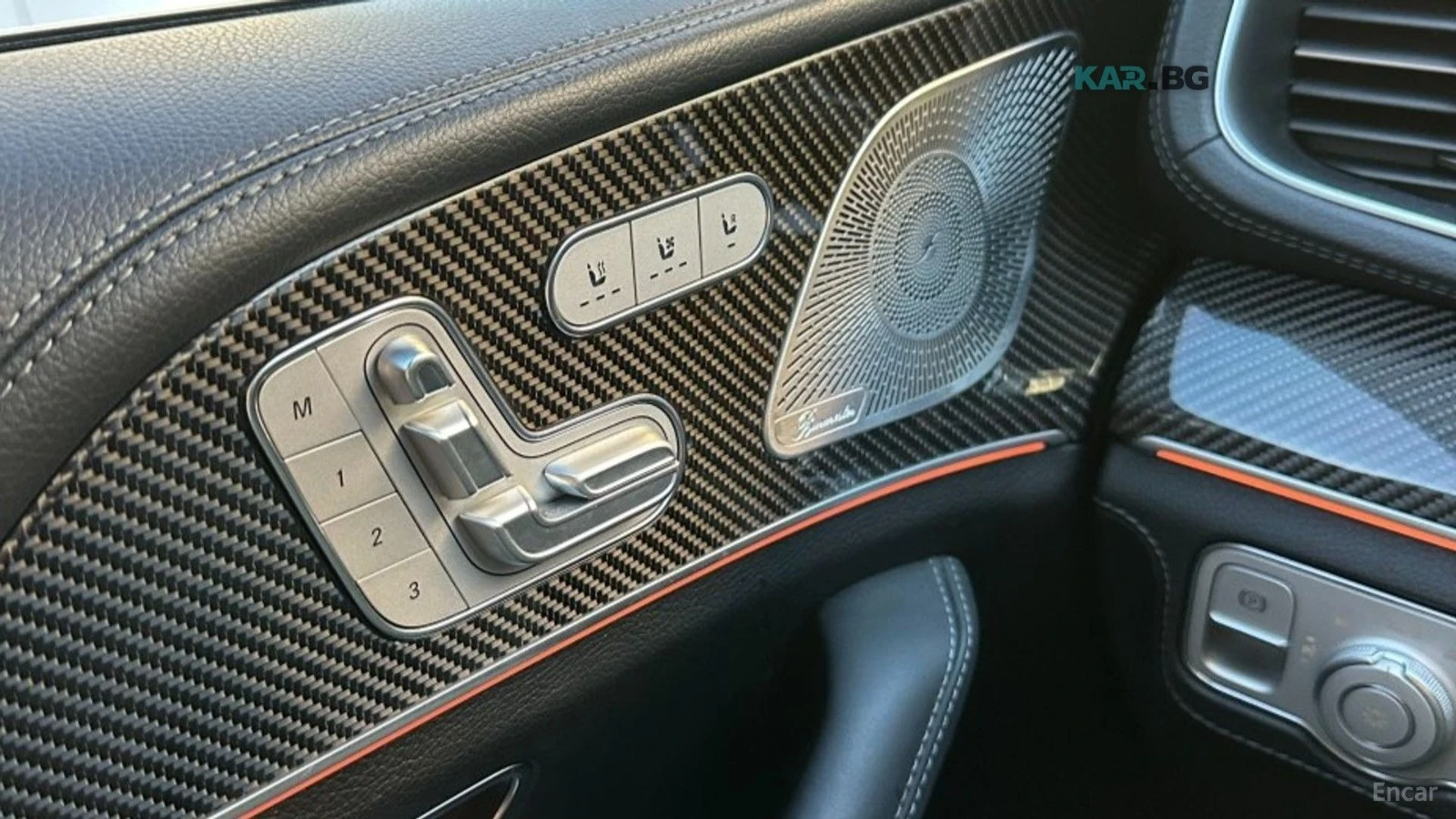 Mercedes-Benz GLE 53 4MATIC 360 VIEW/HUD/KEYLESS/CARBON/DISTRONIC, снимка 13 - Автомобили и джипове - 54737443