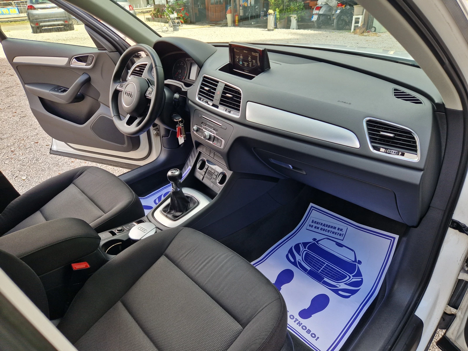 Audi Q3 2.0TDI/6ск/Face lift, снимка 12 - Автомобили и джипове - 54780044