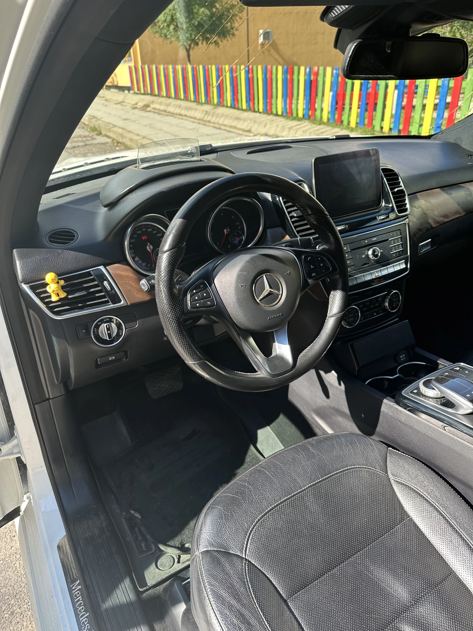 Mercedes-Benz GLE 350 2017, снимка 6 - Автомобили и джипове - 54966384