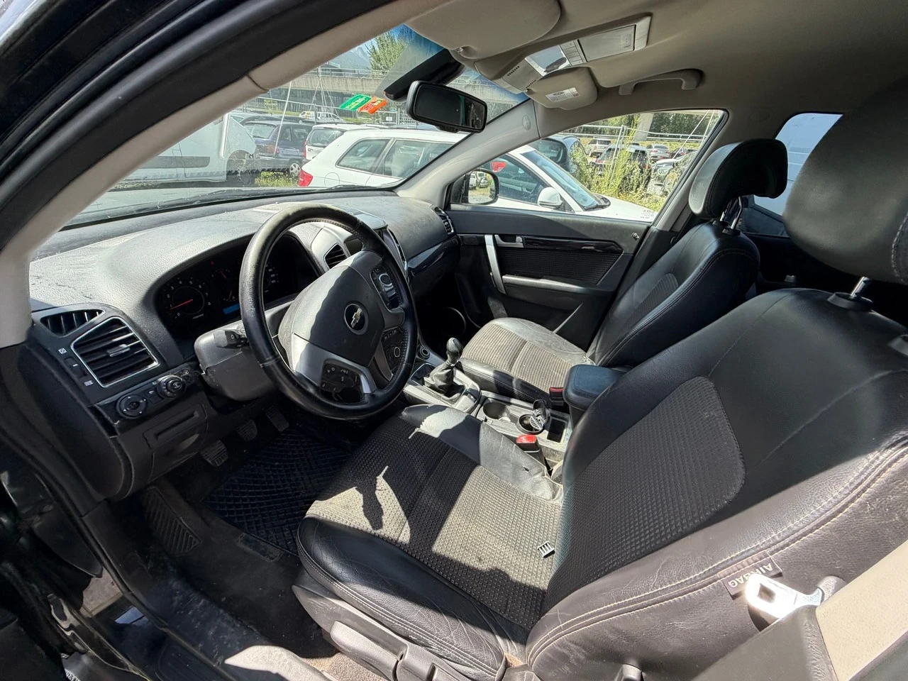 Chevrolet Captiva 2.4 LT 4WD, снимка 10 - Автомобили и джипове - 55017989