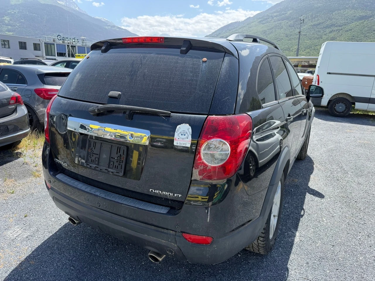 Chevrolet Captiva 2.4 LT 4WD, снимка 4 - Автомобили и джипове - 55017989